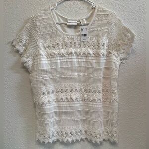 Draper’s & Damon’s Women’s White Lace Top, Medium